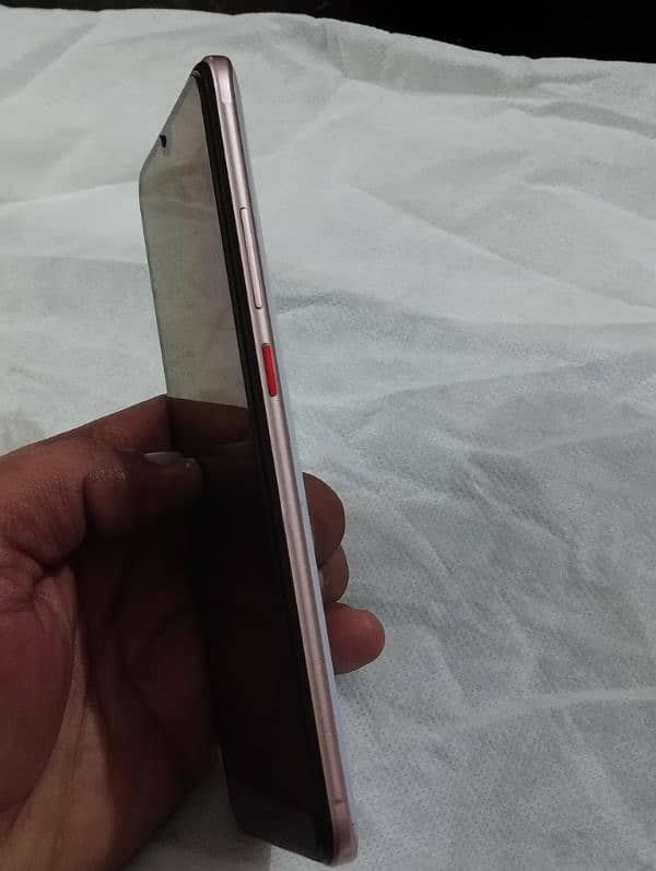 Vivo S1 Pro with charger 6