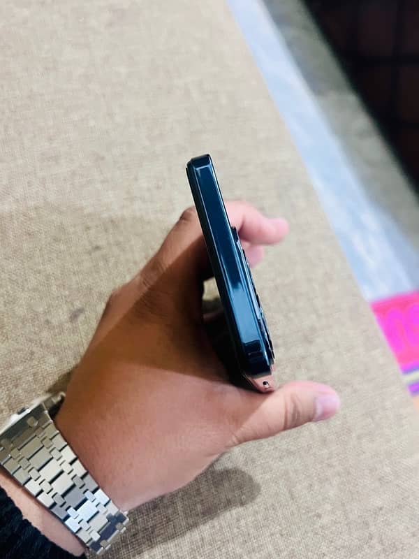 Infinix HOT 40i 5