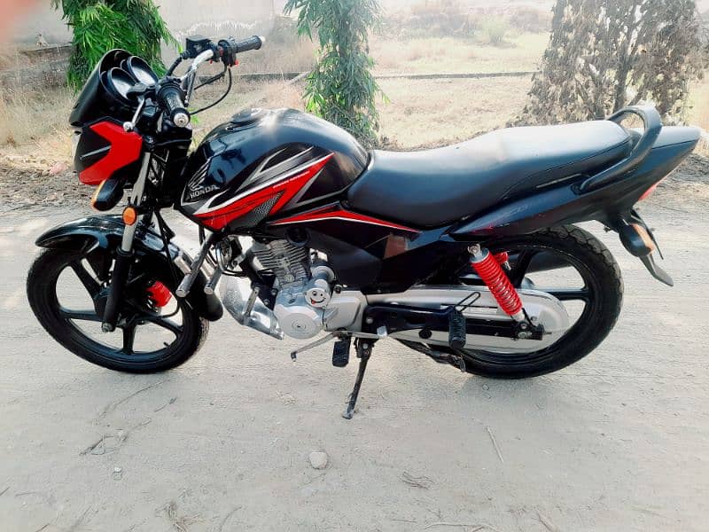 CB 125 black colour for sale 2