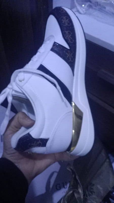 guess sneakers orignal from Dubai 1