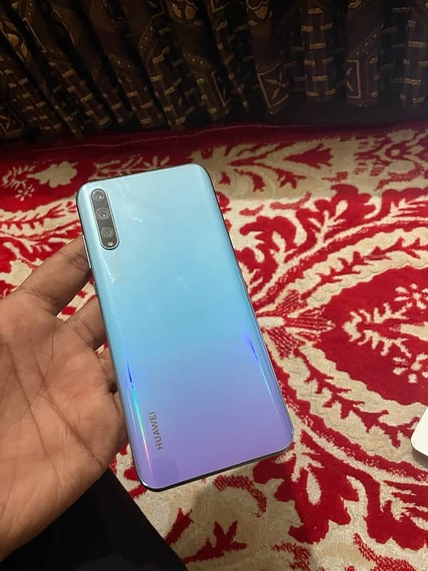 Huawei Y8p 128gb pta approved 2