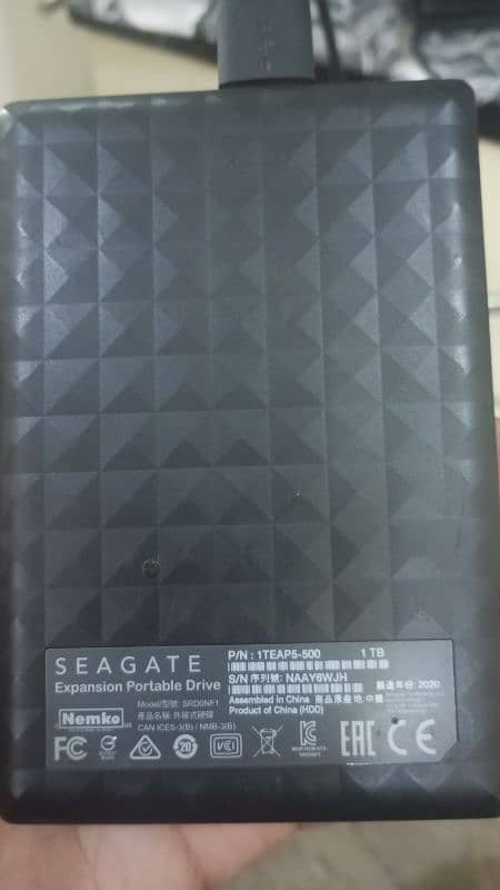 Seagate External 1 GB HARDDRIVE 0