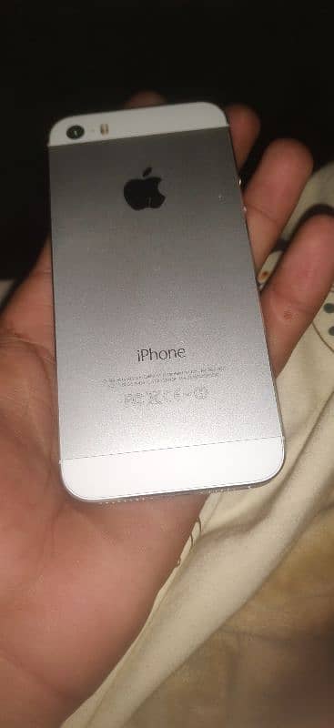 I phone 5s 16gb bypas 2