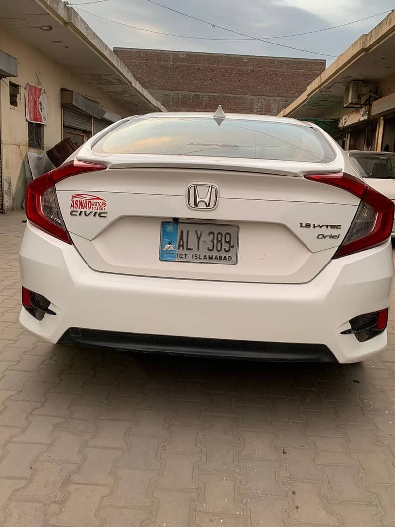 Honda Civic UG 2019 model. Contact number 03175720260. 5