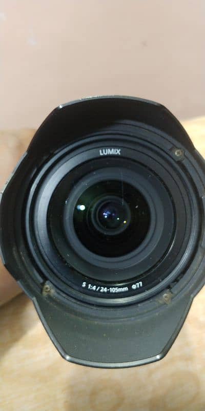 Panasonic Lumix 24x105 F4 2