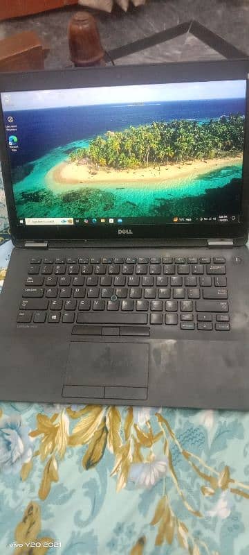 laptop dell  10 by 10 condition. Black color 4