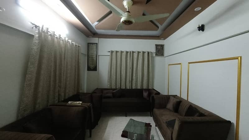 3 BED DD FLAT FOR SALE IN GULSHAN-E-IQBAL 13 D/2 1