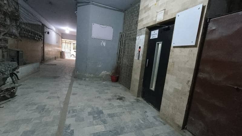 3 BED DD FLAT FOR SALE IN GULSHAN-E-IQBAL 13 D/2 12