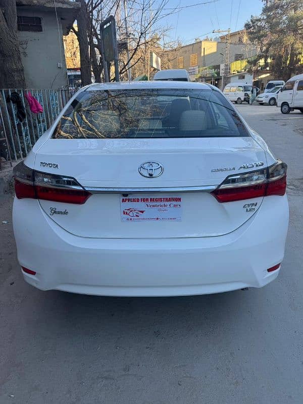 Toyota Altis Grande 2019 13