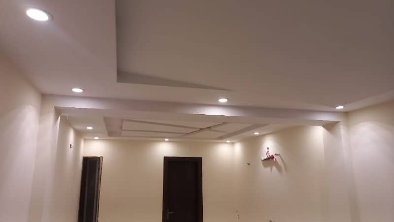 STUDIO LIKE A BRAND NEW EXCELLENT GOOD CONDITION FLAT FOR RENT IN NISHTER BLOCK BAHRIA TOWN LAHORE 15