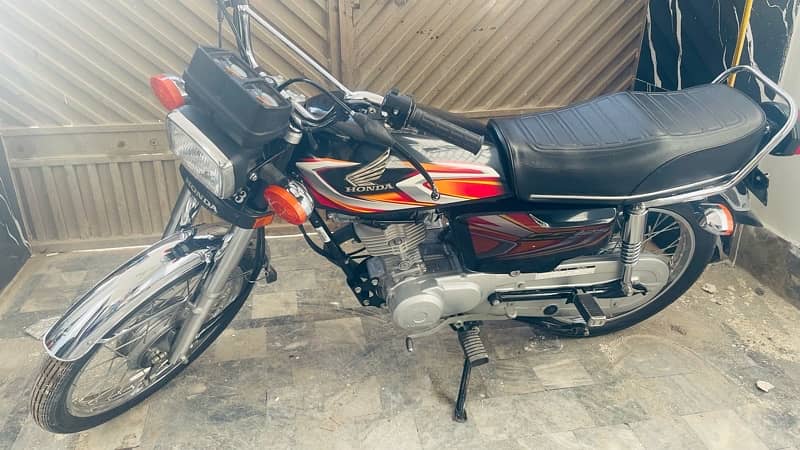 Honda CG 125 2022 5