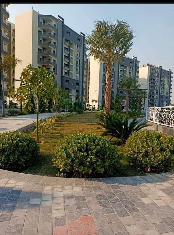 Beautiful Brand New Flat For Sale in Askari-11 0