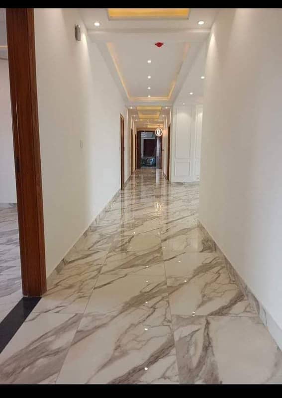 Beautiful Brand New Flat For Sale in Askari-11 5