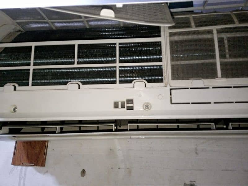 Mitsubishi Mr Slims Split AC 1.5 Ton 1