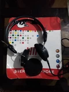 Fox Company Headphone Clear Sound Condition 9/10