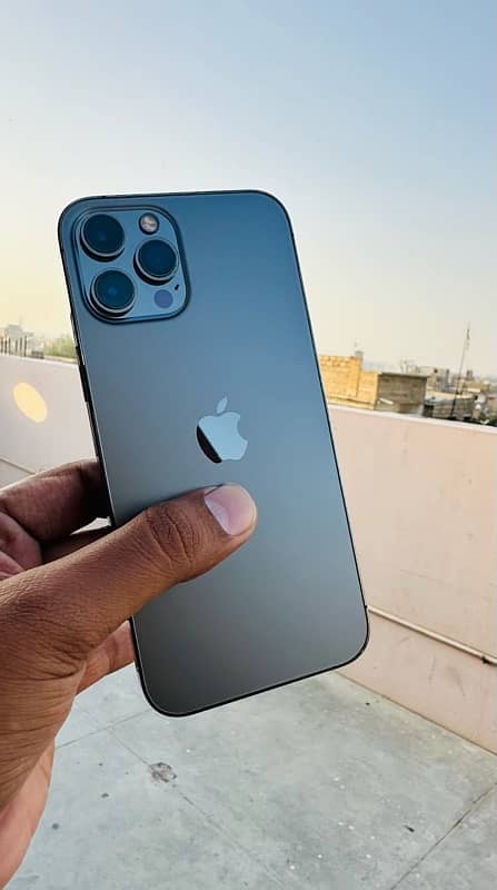 iphone 12 pro max 256gb PTA approved 3