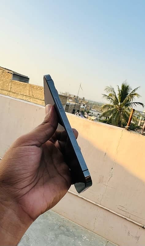 iphone 12 pro max 256gb PTA approved 7