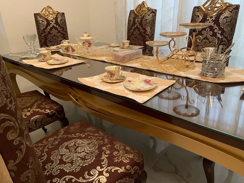 Luxury Dining Table 8 seater 7