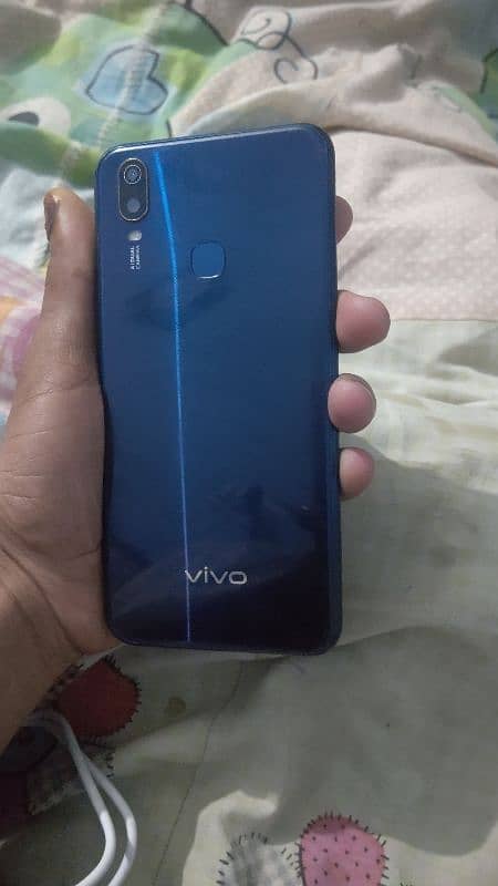 vivo y11 3/32 with Box 0