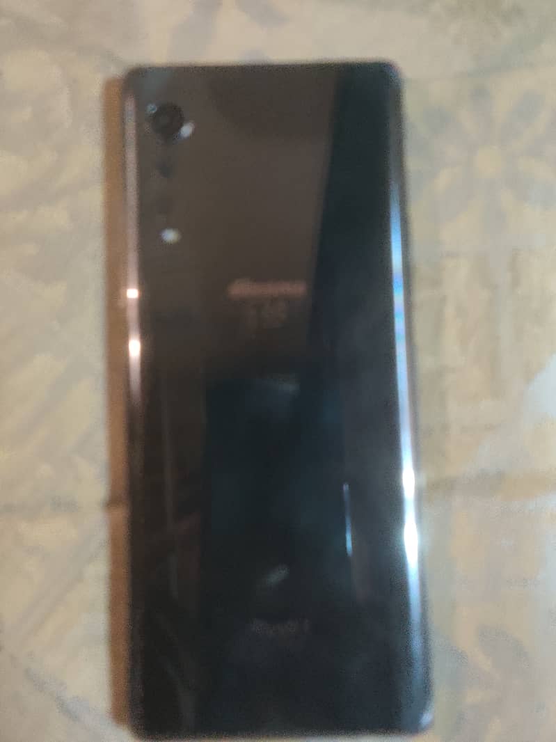 LG Velvet 5G 3