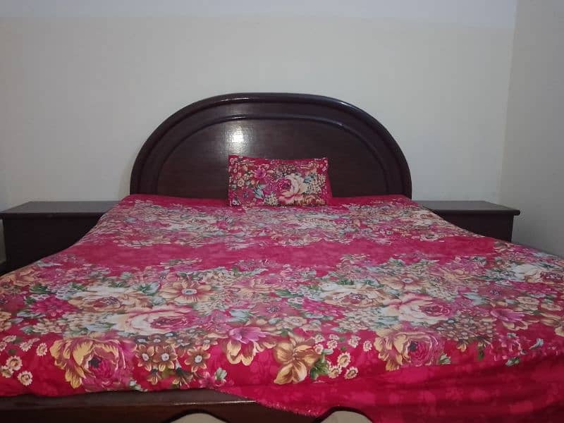 Double bed sale 3