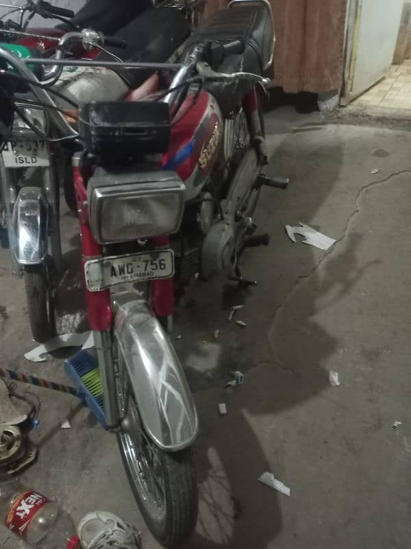 Suzuki 100cc 2 stroke japani Islamabad number antique bike e 4