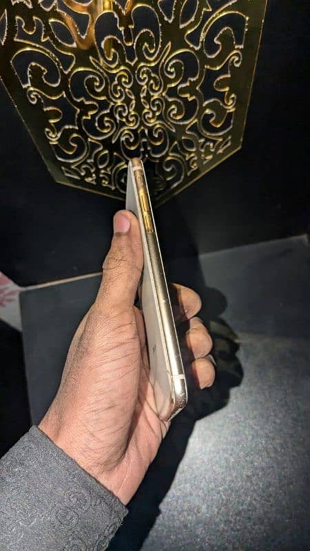 iphone 8 all okay 256 non PTA 2