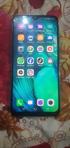 vivo s1 6/128 GB with charger panel change h but first copy