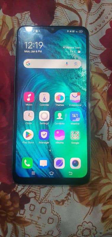 vivo s1 6/128 GB with charger panel change h but first copy 2