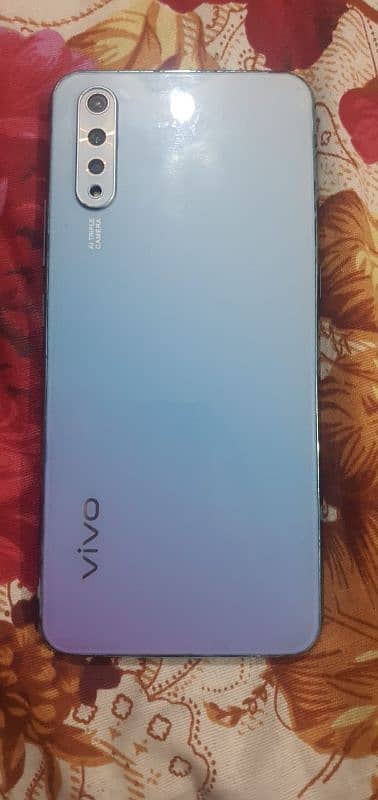 vivo s1 6/128 GB with charger panel change h but first copy 3