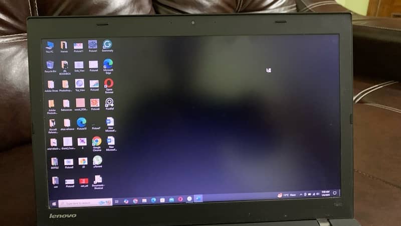 Lenovo ThinkPad Laptop With Charger 2