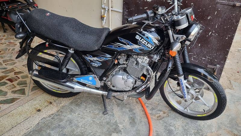 Suzuki gs 150se excellent condition 4