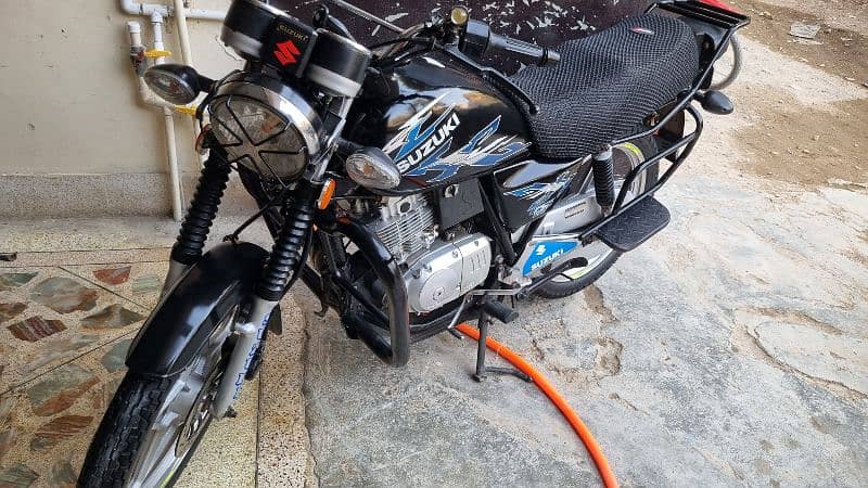 Suzuki gs 150se excellent condition 10