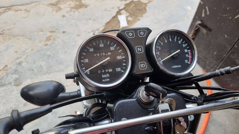 Suzuki gs 150se excellent condition 13