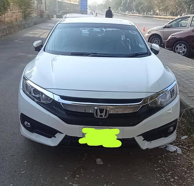 Honda Civic 2016 4