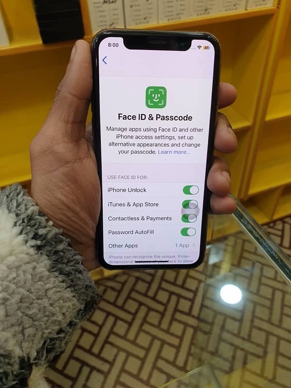 iPhone 11pro non pta 64gb no exchange only cash plz bhes na kry 5