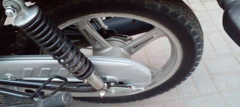 suzuki gd 110 19model for sell 7