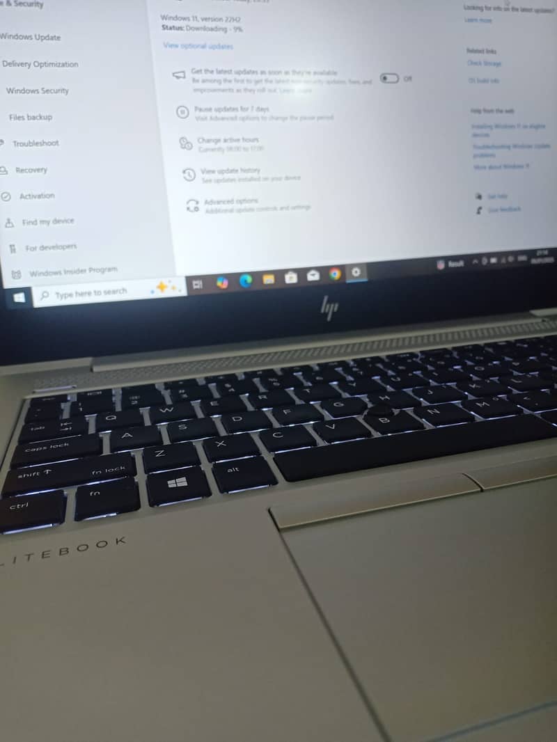 HP Elitebook 840 G6 i7 - 8th Gen 4