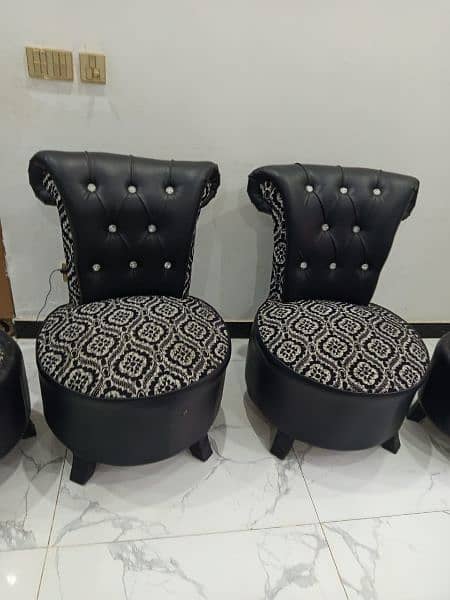 L sofa+2 chairs with 2 setties 10