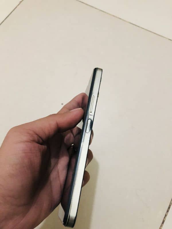 vivo y 16 (8/256) 2019 5