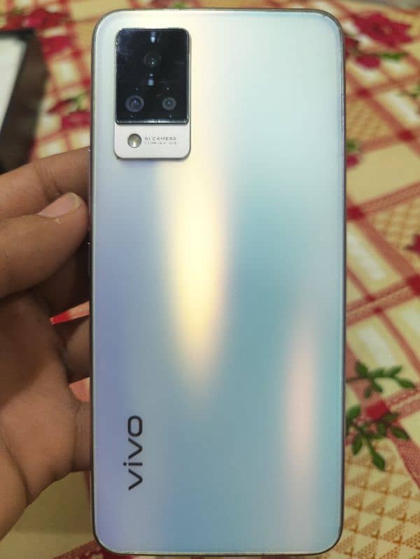 Vivo V21 With Box 8+4gb/128gb 64mp back/44mp front Smartphones 3