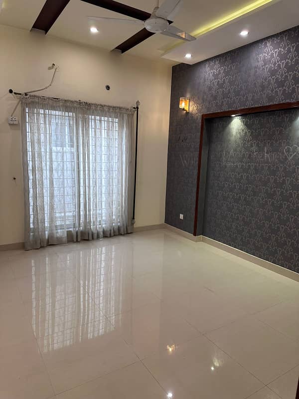 5 MARLA LIKE A BRAND NEW EXCELLENT CONDITION IDEAL GOOD HOUSE FOR RENT IN BB BLOCK BAHRIA TOWN LAHORE 10