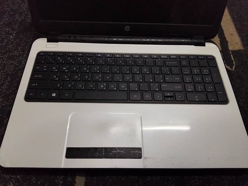 HP Notebook Core i5 1