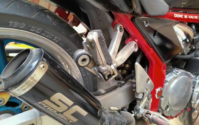 Suzuki heavy bike 1200cc (original) 8