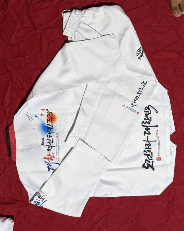 Tarkwondo Uniform/Karate Uniform 0