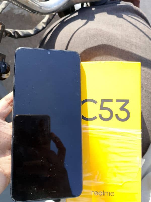 REALME C53 6 128 WITH BOX AND CHARGER 1