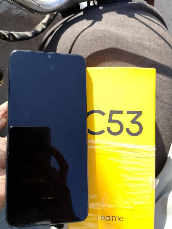 REALME C53 6 128 WITH BOX AND CHARGER 2