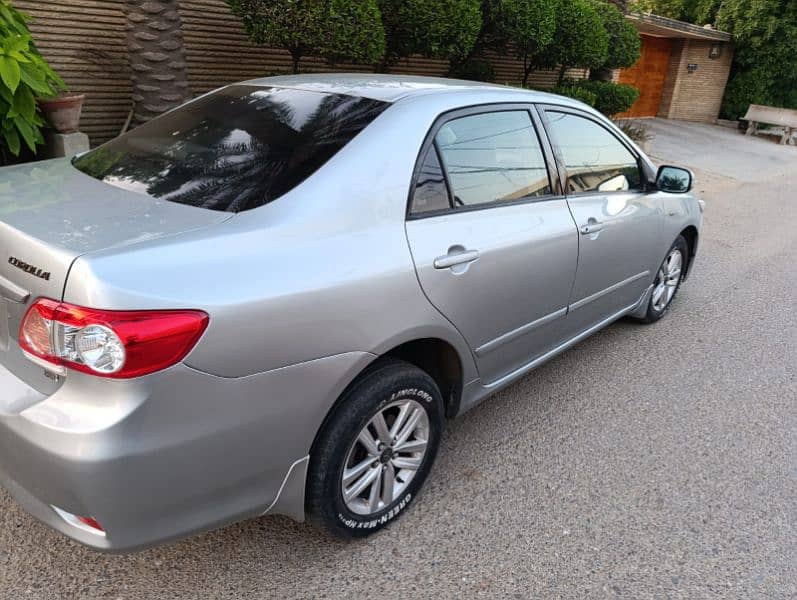 Toyota Corolla GLI 2011 2