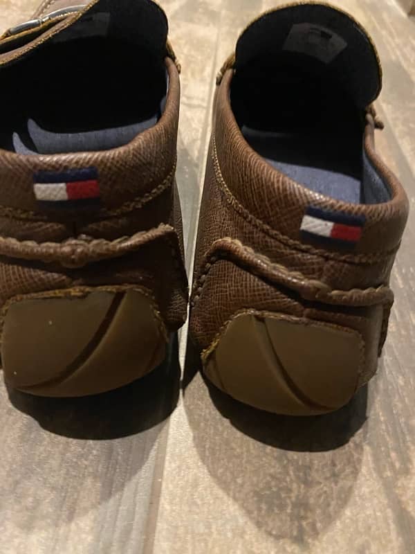 Tommy Hilfiger original brown leather loafers 3