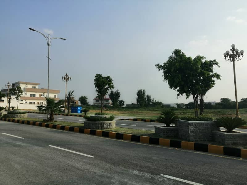 8 marla excellent location plot for sale 18